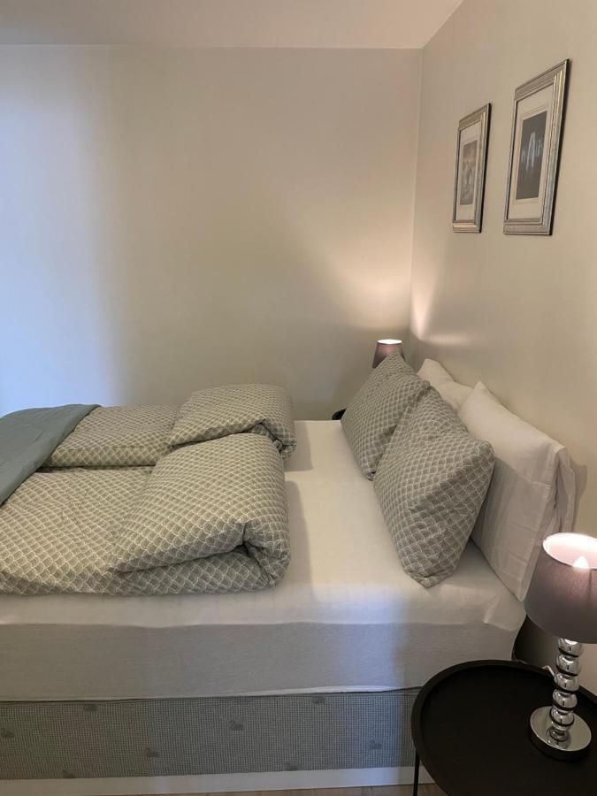 Leilighet Ved Sjoen Med Strand Lägenhet Porsgrunn Exteriör bild